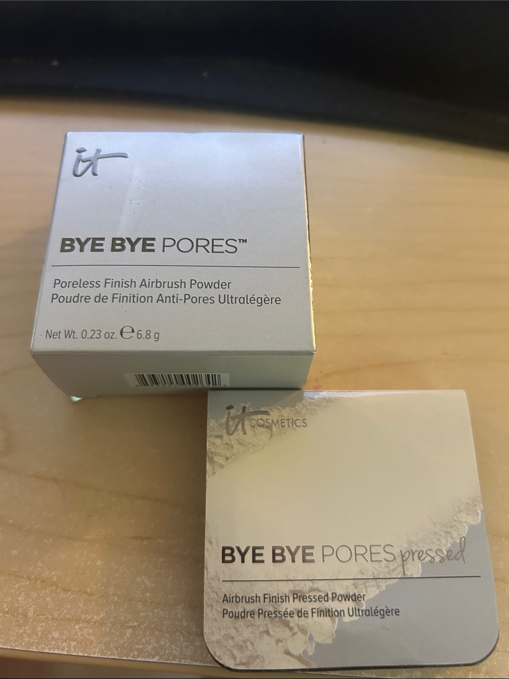 it cosmetics Bye Bye Pores Pressed Powder -  Compacts - both NWT
